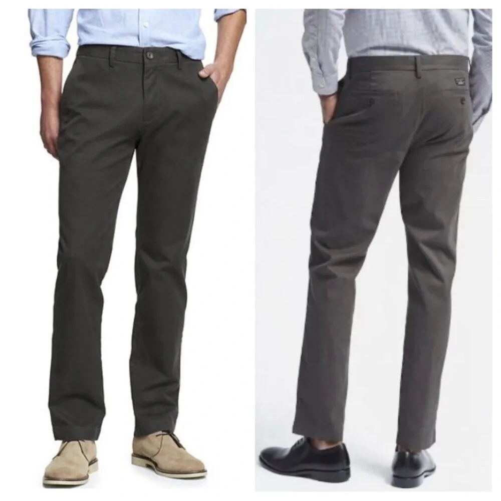 Banana Republic Men's Straight Fit Emerson Chino Sharp Grey Size 30x30